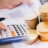 央行：2022年二季度末我国金融业机构总资产407.42万亿元，同比增长9.7% ...